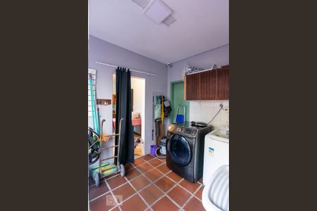 Casa à venda com 200m², 3 quartos e 3 vagasÁrea de Serviço