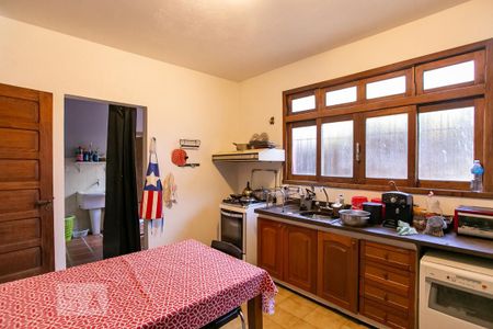 Casa à venda com 200m², 3 quartos e 3 vagasCozinha