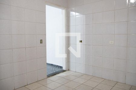 Casa à venda com 1000m², 8 quartos e 3 vagas Casa à venda com 1000m², 8 quartos e 3 vagasCozinha