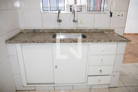 Casa à venda com 1000m², 8 quartos e 3 vagas Casa à venda com 1000m², 8 quartos e 3 vagasCozinha