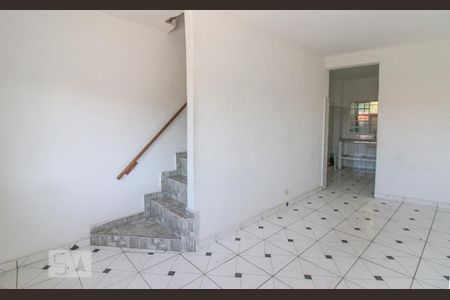 Sala de casa de condomínio para alugar com 2 quartos, 80m² em Vila Medeiros, São Paulo