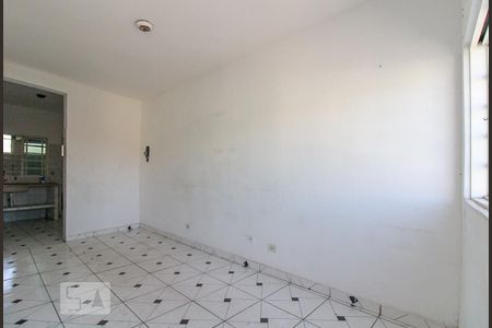 Sala de casa de condomínio para alugar com 2 quartos, 80m² em Vila Medeiros, São Paulo