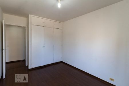 Apartamento para alugar com 84m², 2 quartos e 1 vaga Apartamento para alugar com 84m², 2 quartos e 1 vagaQuarto