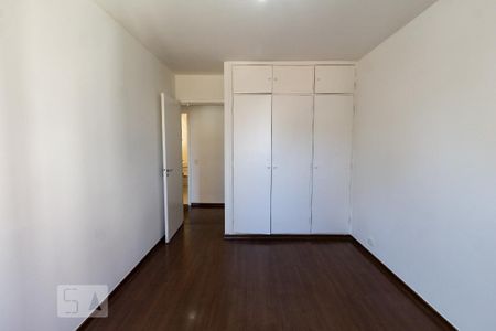 Apartamento para alugar com 84m², 2 quartos e 1 vaga Apartamento para alugar com 84m², 2 quartos e 1 vagaQuarto