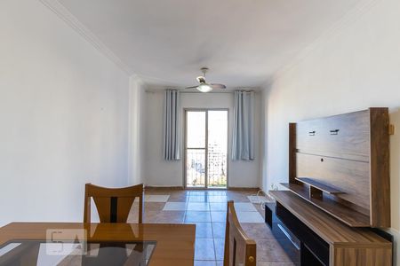 Sala de apartamento para alugar com 1 quarto, 62m² em Bosque, Campinas