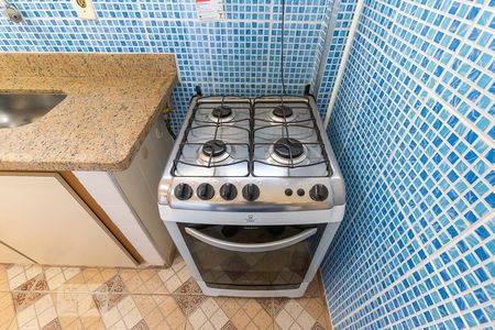 Apartamento à venda com 62m², 1 quarto e sem vagaCozinha - Fogão