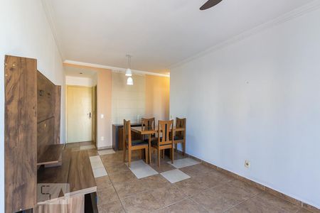 Sala de apartamento para alugar com 1 quarto, 62m² em Bosque, Campinas