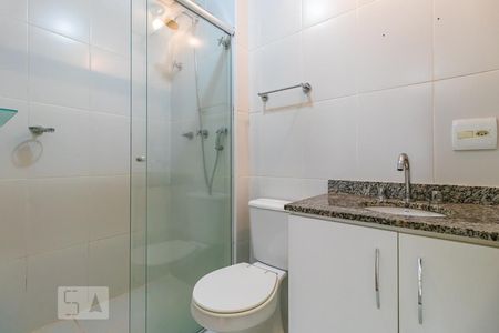 Banheiro Social de apartamento para alugar com 2 quartos, 70m² em Bethaville I, Barueri