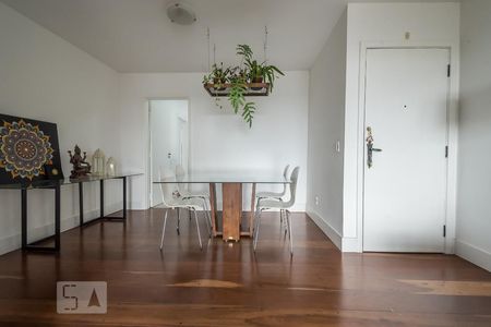 Sala de apartamento para alugar com 3 quartos, 110m² em Jardim Novo Santo Amaro, São Paulo