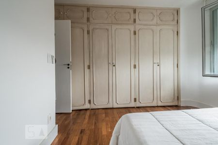Apartamento para alugar com 110m², 3 quartos e 1 vagaSuíte