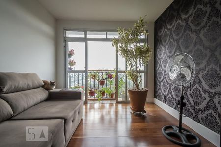 Sala de apartamento para alugar com 3 quartos, 110m² em Jardim Novo Santo Amaro, São Paulo
