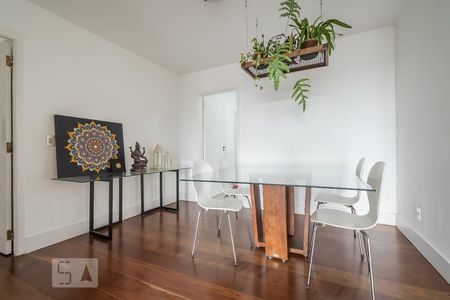 Sala de apartamento para alugar com 3 quartos, 110m² em Jardim Novo Santo Amaro, São Paulo