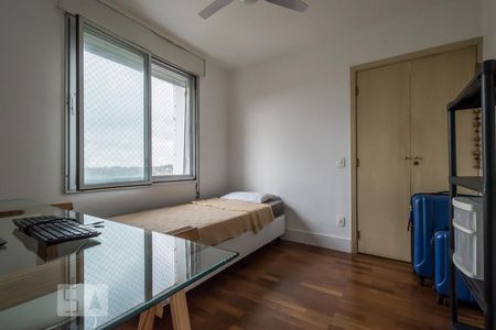 Apartamento para alugar com 110m², 3 quartos e 1 vagaQuarto 2