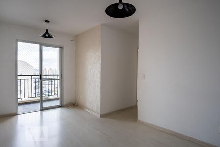 Sala de apartamento para alugar com 2 quartos, 49m² em Jardim Três Marias, São Paulo