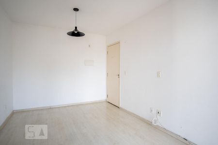 Sala de apartamento para alugar com 2 quartos, 49m² em Jardim Três Marias, São Paulo