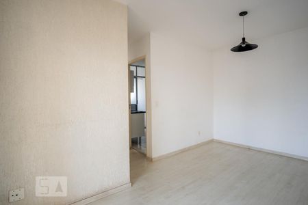 Sala de apartamento para alugar com 2 quartos, 49m² em Jardim Três Marias, São Paulo