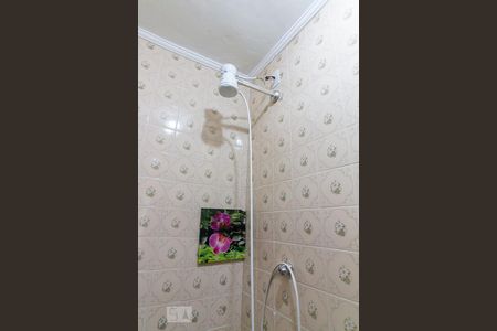 Casa à venda com 160m², 3 quartos e 2 vagasBanheiro de serviço - chuveiro