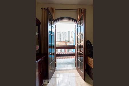Casa à venda com 160m², 3 quartos e 2 vagasVaranda quarto 1
