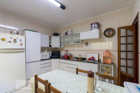 Casa à venda com 160m², 3 quartos e 2 vagasCozinha