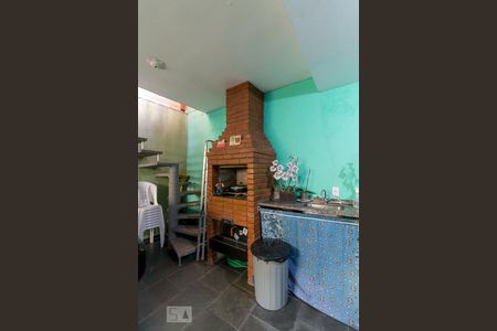 Casa à venda com 160m², 3 quartos e 2 vagasChurrasqueira