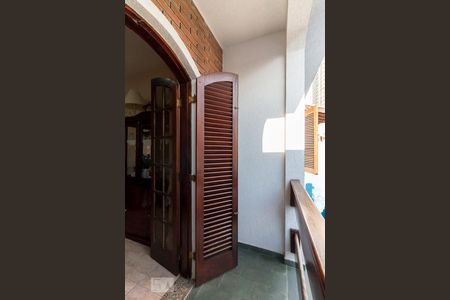 Casa à venda com 160m², 3 quartos e 2 vagasVaranda quarto 1