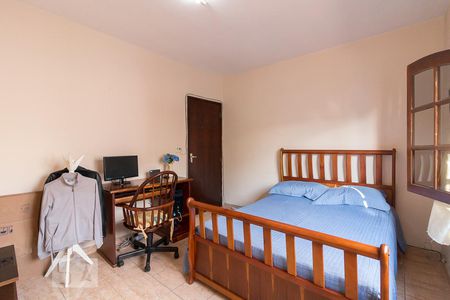 Casa à venda com 160m², 3 quartos e 2 vagasQuarto 2