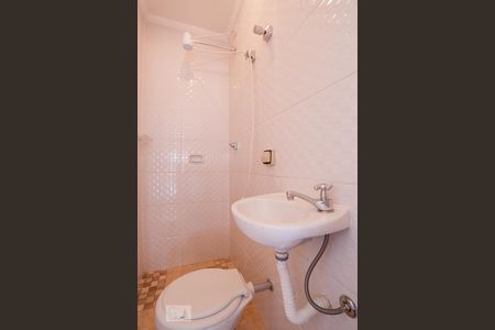 Apartamento para alugar com 87m², 2 quartos e sem vaga Apartamento para alugar com 87m², 2 quartos e sem vagaBanheiro de Serviço