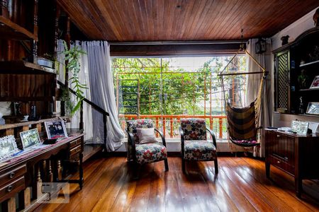 Casa à venda com 250m², 3 quartos e 1 vagaSala