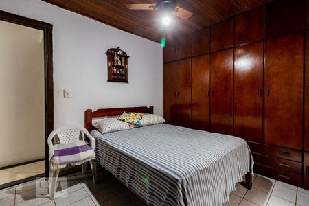 Casa à venda com 250m², 3 quartos e 1 vagaSuíte