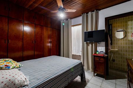 Casa à venda com 250m², 3 quartos e 1 vagaSuíte