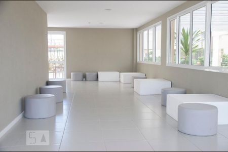 Apartamento à venda com 76m², 3 quartos e 1 vagaSalão de festas