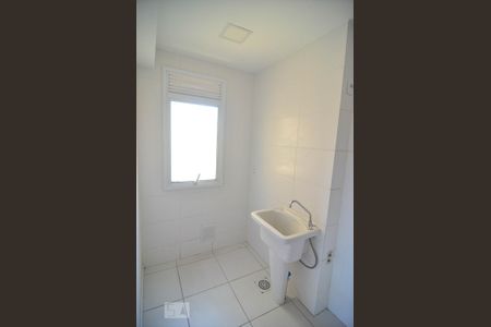 Apartamento à venda com 76m², 3 quartos e 1 vagaÁrea de serviço