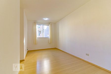 Sala de apartamento para alugar com 3 quartos, 60m² em Capão Raso, Curitiba