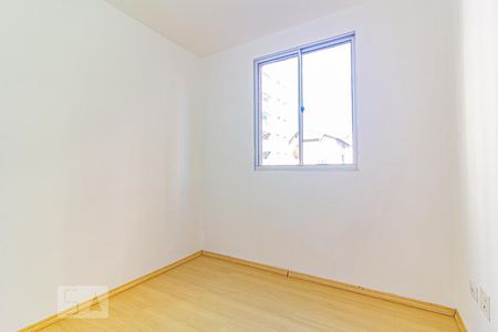 Quarto 2 de apartamento para alugar com 3 quartos, 60m² em Capão Raso, Curitiba