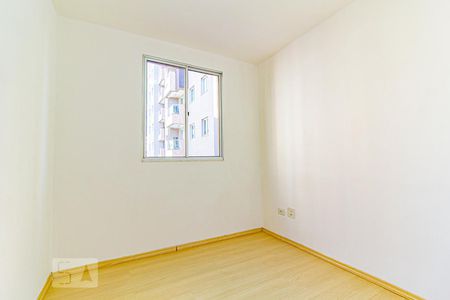 Quarto 2 de apartamento para alugar com 3 quartos, 60m² em Capão Raso, Curitiba