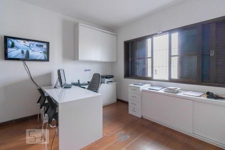 Casa à venda com 151m², 3 quartos e 2 vagasQuarto 1 - Suíte