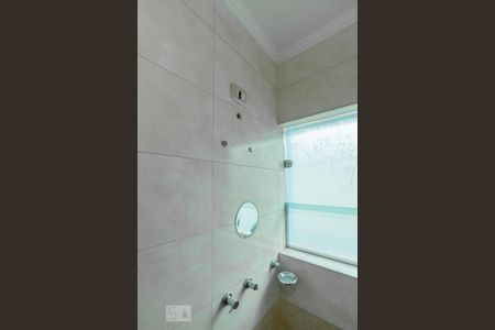 Casa à venda com 151m², 3 quartos e 2 vagasBanheiro da Suíte