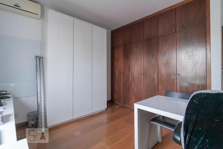 Quarto 1 - Suíte de casa à venda com 3 quartos, 151m² em Jardim Jabaquara, São Paulo