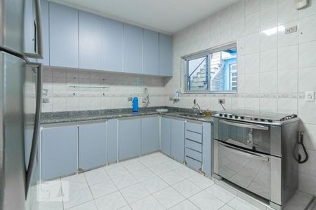 Casa à venda com 151m², 3 quartos e 2 vagasCozinha