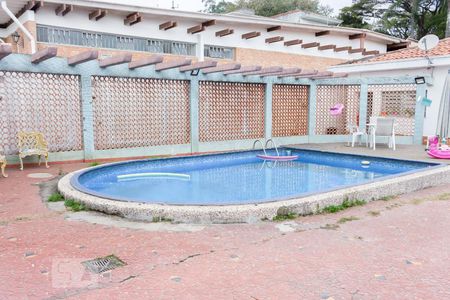 Casa à venda com 600m², 4 quartos e 3 vagasPiscina