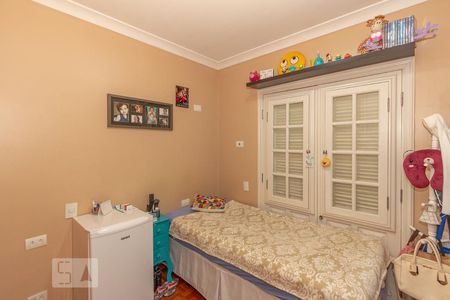 Casa à venda com 200m², 3 quartos e 3 vagasQuarto