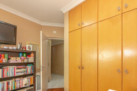 Casa à venda com 200m², 3 quartos e 3 vagasQuarto