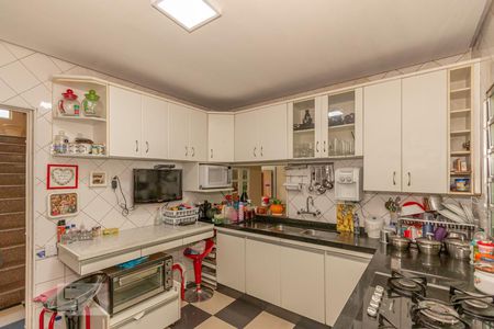 Casa à venda com 200m², 3 quartos e 3 vagasCozinha