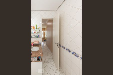 Casa à venda com 200m², 3 quartos e 3 vagasBanheiro