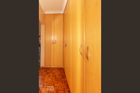 Casa à venda com 200m², 3 quartos e 3 vagasCloset da Suite