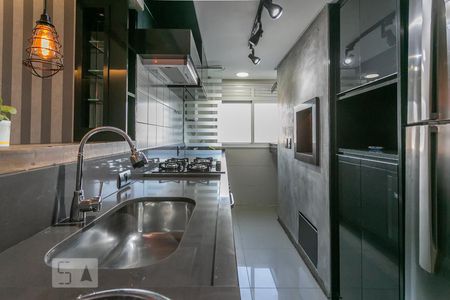 Apartamento à venda com 64m², 2 quartos e 2 vagasCozinha e Área de Serviço