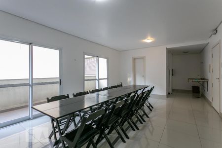 Apartamento à venda com 64m², 2 quartos e 2 vagasSalão de Festas