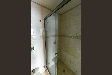 Banheiro da Suíte de apartamento à venda com 1 quarto, 51m² em Azenha, Porto Alegre