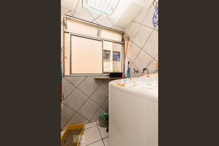 Apartamento à venda com 61m², 3 quartos e 1 vaga Apartamento à venda com 61m², 3 quartos e 1 vagaÁrea de serviço