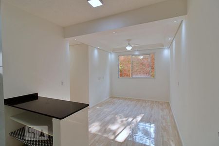 Sala de apartamento para alugar com 2 quartos, 43m² em Jardim Helga, São Paulo